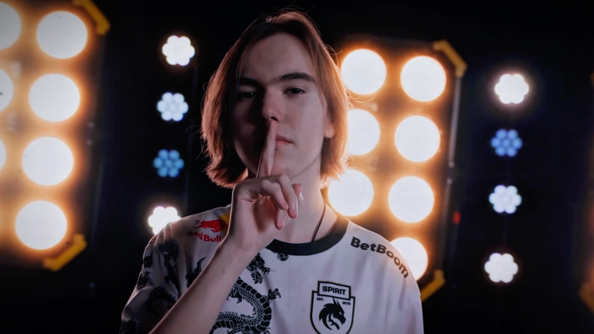 【赛后战报】开门红！ Oh My God 2：0轻松战胜RNG拿下首胜